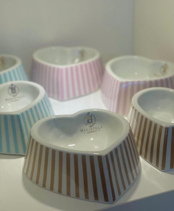 Comedouro Porcelana Coração